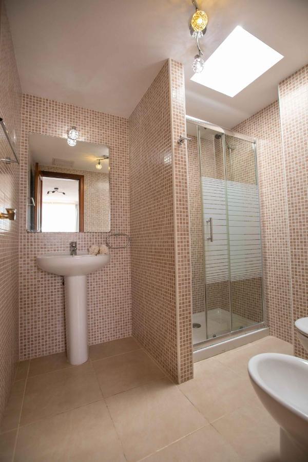 The Roof Of The City Center, By Comfortable Luxury كوراليهو المظهر الخارجي الصورة